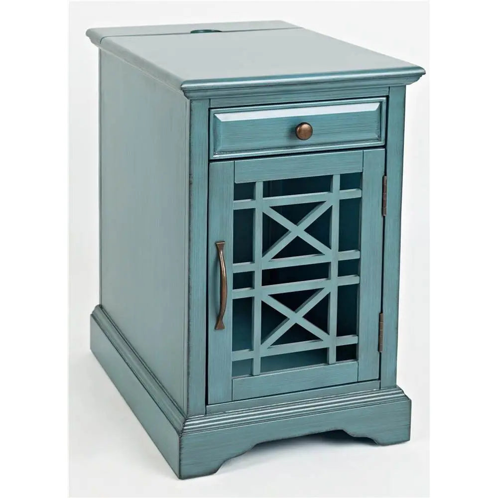 Farmhouse Craftsman End Table With USB Charging Station