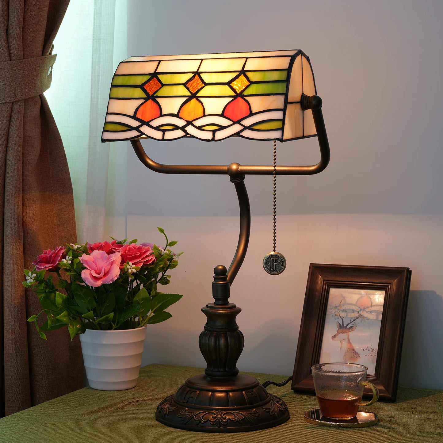 Creative Plug-in Table Lamp Stained Glass Banker Lamp with Zipper Switch Living Room Bedroom Bedside Sofa Library Table Lamp