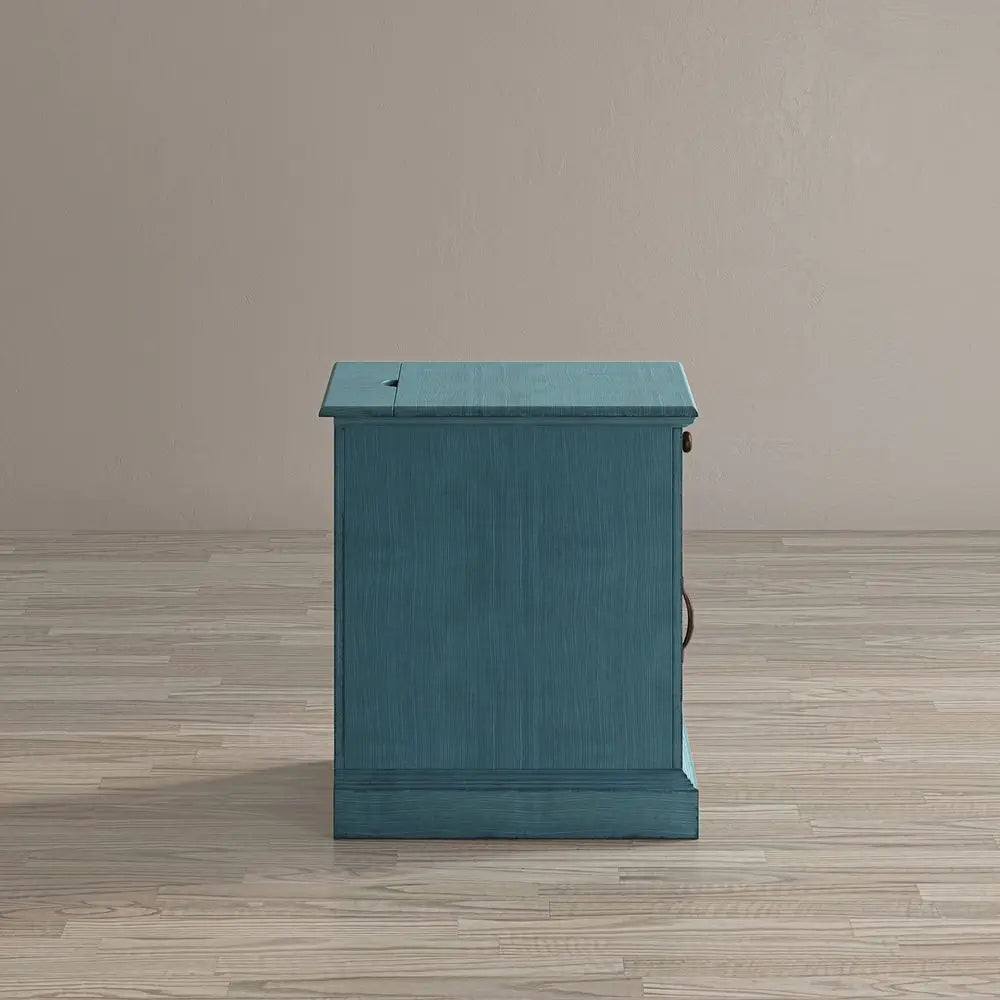Farmhouse Craftsman End Table With USB Charging Station